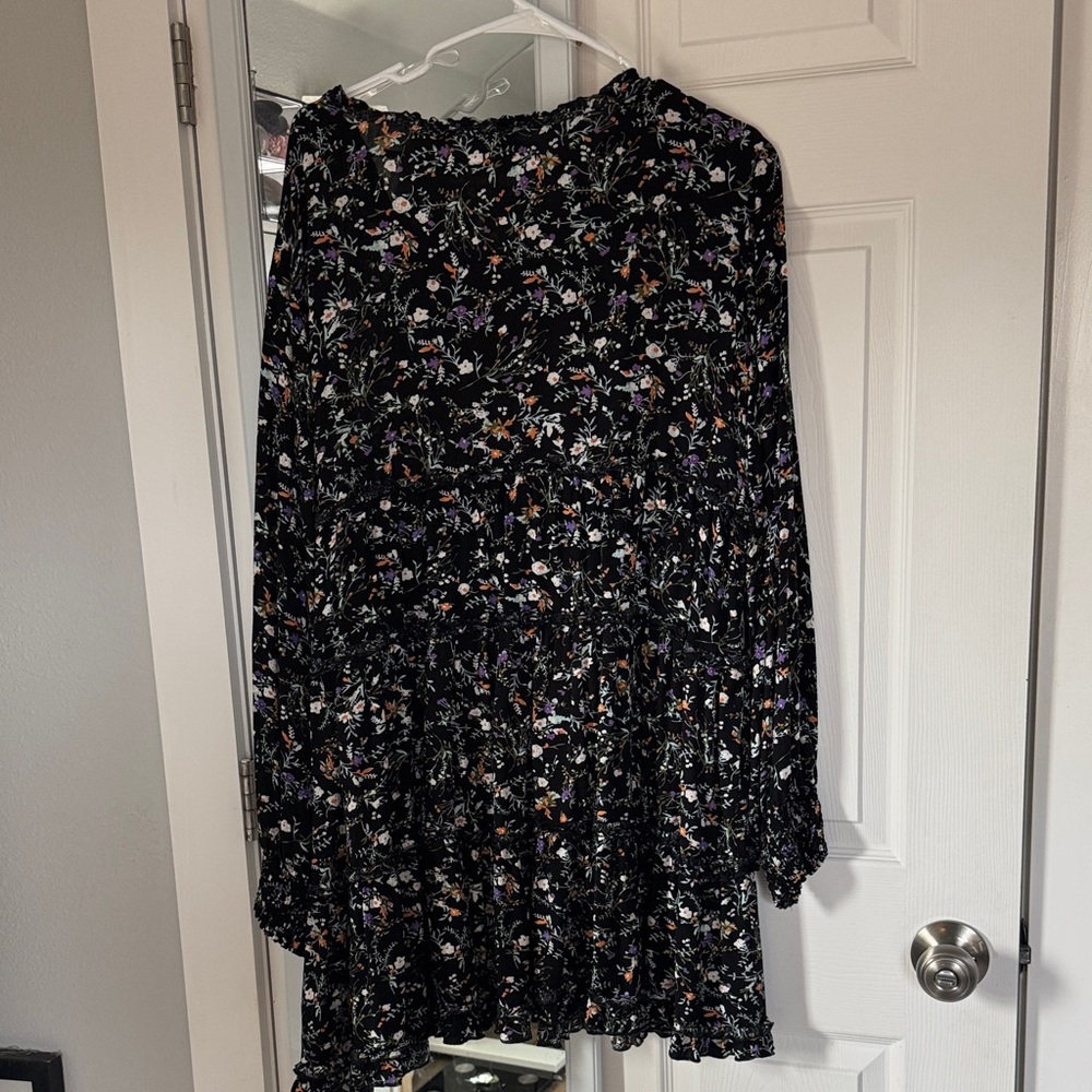 Chic Soul Black Floral Dress - Picture 2 of 4